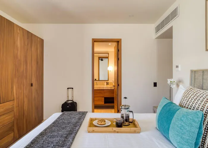 Apartment 9, 10, 11, 12 Gpo 20 Pax Cabo San Lucas