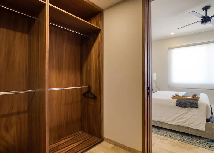 Apartment 9, 10, 11, 12 Gpo 20 Pax *