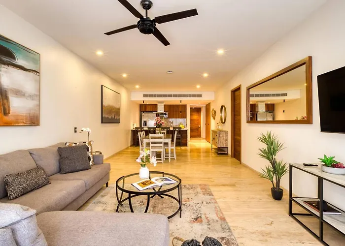 9, 10, 11, 12 Gpo 20 Pax Apartment Cabo San Lucas