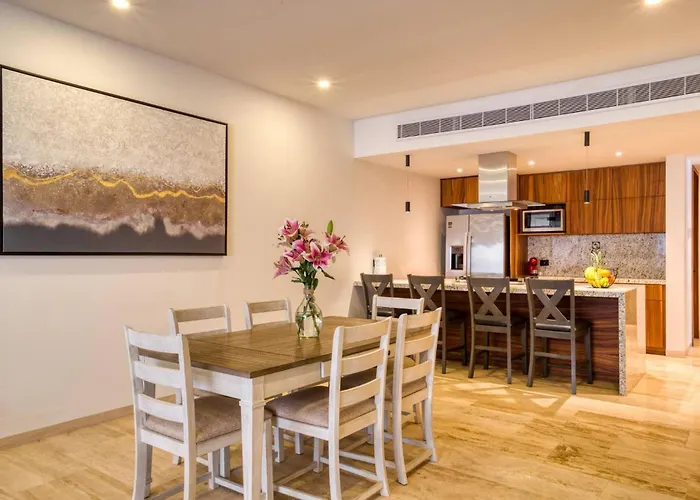 9, 10, 11, 12 Gpo 20 Pax Apartment